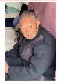 走失者照片 十堰急寻：七旬老人走失，患脑出血手...
