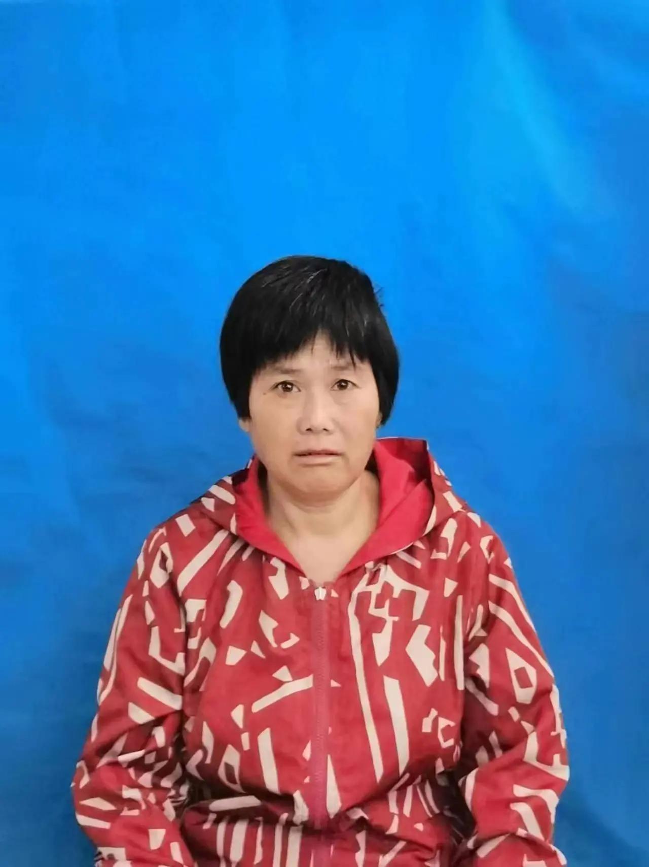 走失者照片 青岛急寻：五旬女子走失，患智力障碍...