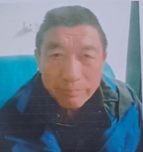 走失者照片 襄阳老河口急寻：六旬老人走失，穿蓝...