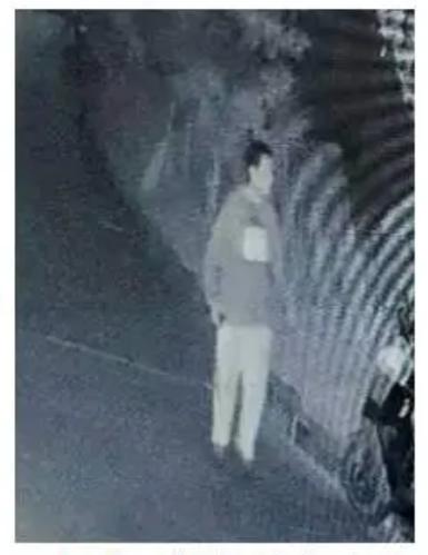 走失者照片 文山州急寻：六旬老人走失，穿灰白色...