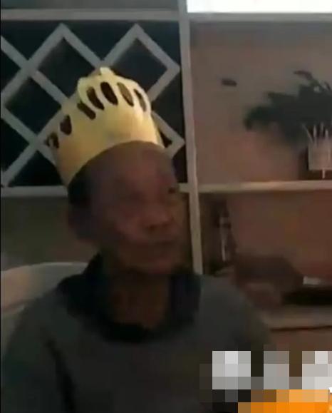 走失者照片 周口急寻：七旬老人失联，穿黑色裤子...