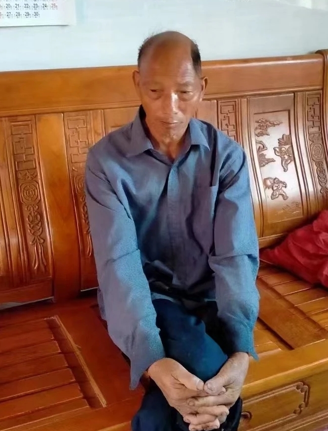 走失者照片 梅州寻人：兴宁七旬老人走失，穿蓝色...