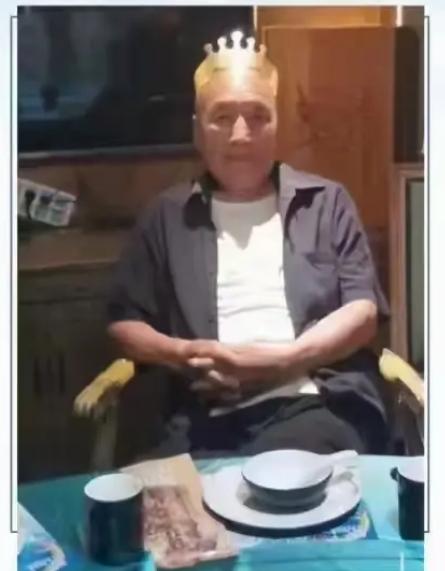 走失者照片 晋中急寻：八旬老人走失，穿黑色衣服...