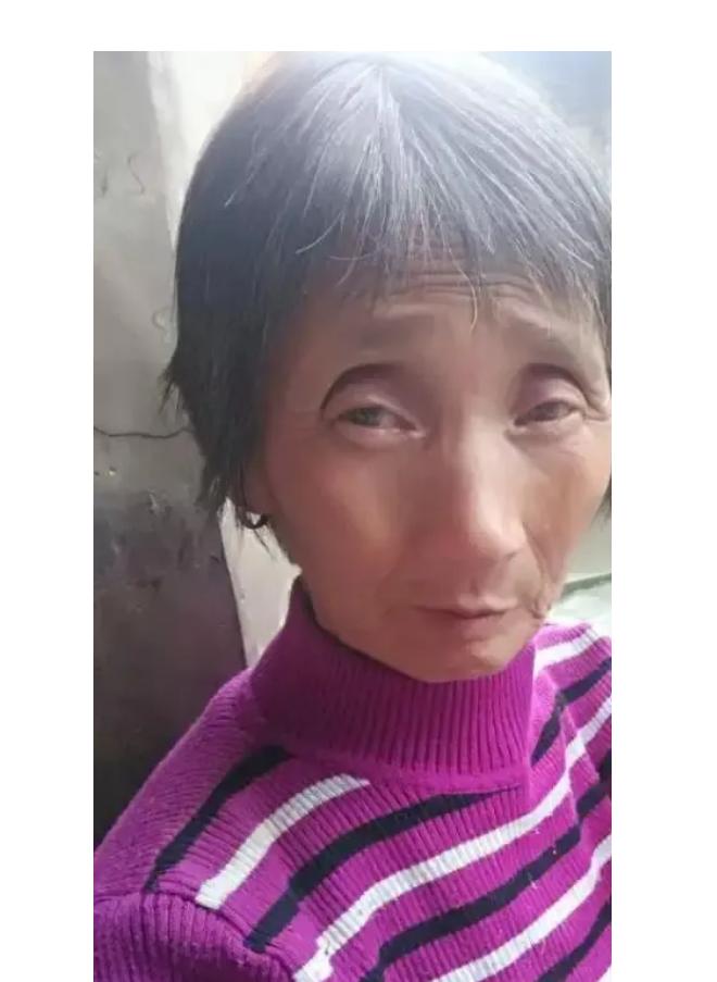 走失者照片 抚州寻人：七旬老太失联，穿碎花上衣...