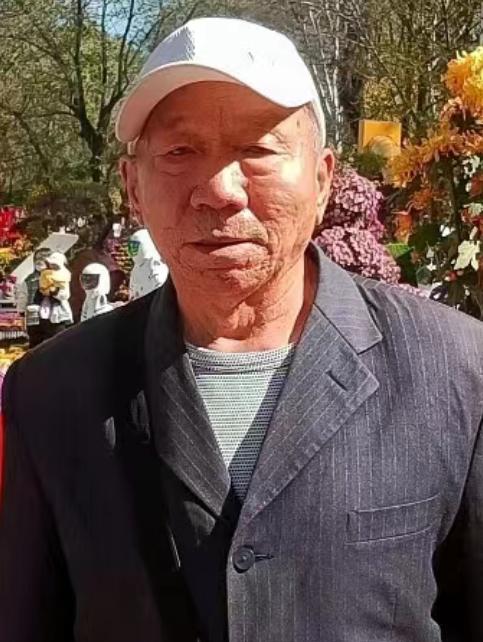 走失者照片 沈阳急寻！八旬老人走失，戴黑色帽子...