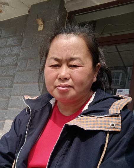 走失者照片 哈尔滨寻人：五旬女子走失，患轻微精...