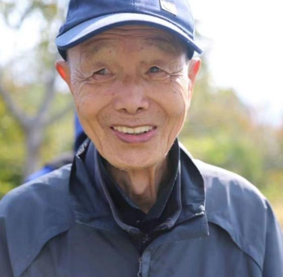 走失者照片 紧急寻人！长治八旬老人走失，戴棒球...