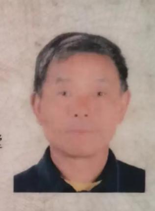 走失者照片 镇江急寻！丹阳七旬老人走失，戴黑色...
