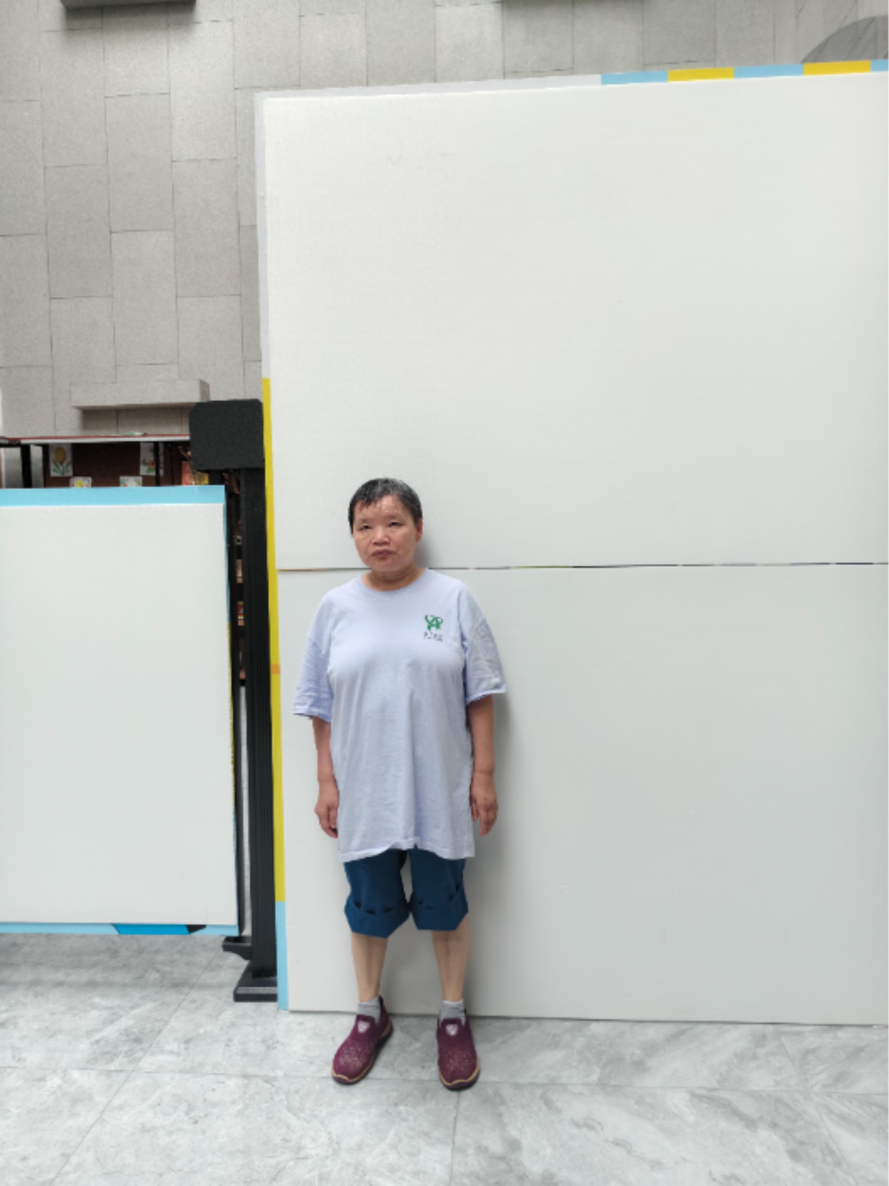 走失者照片 乌鲁木齐市寻亲：五旬女子被救助，自...
