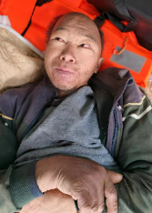 走失者照片 开封寻亲：五旬男子被救助，穿绿色外...