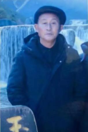 走失者照片 合肥急寻！七旬老人失联，穿黑色衣裤...