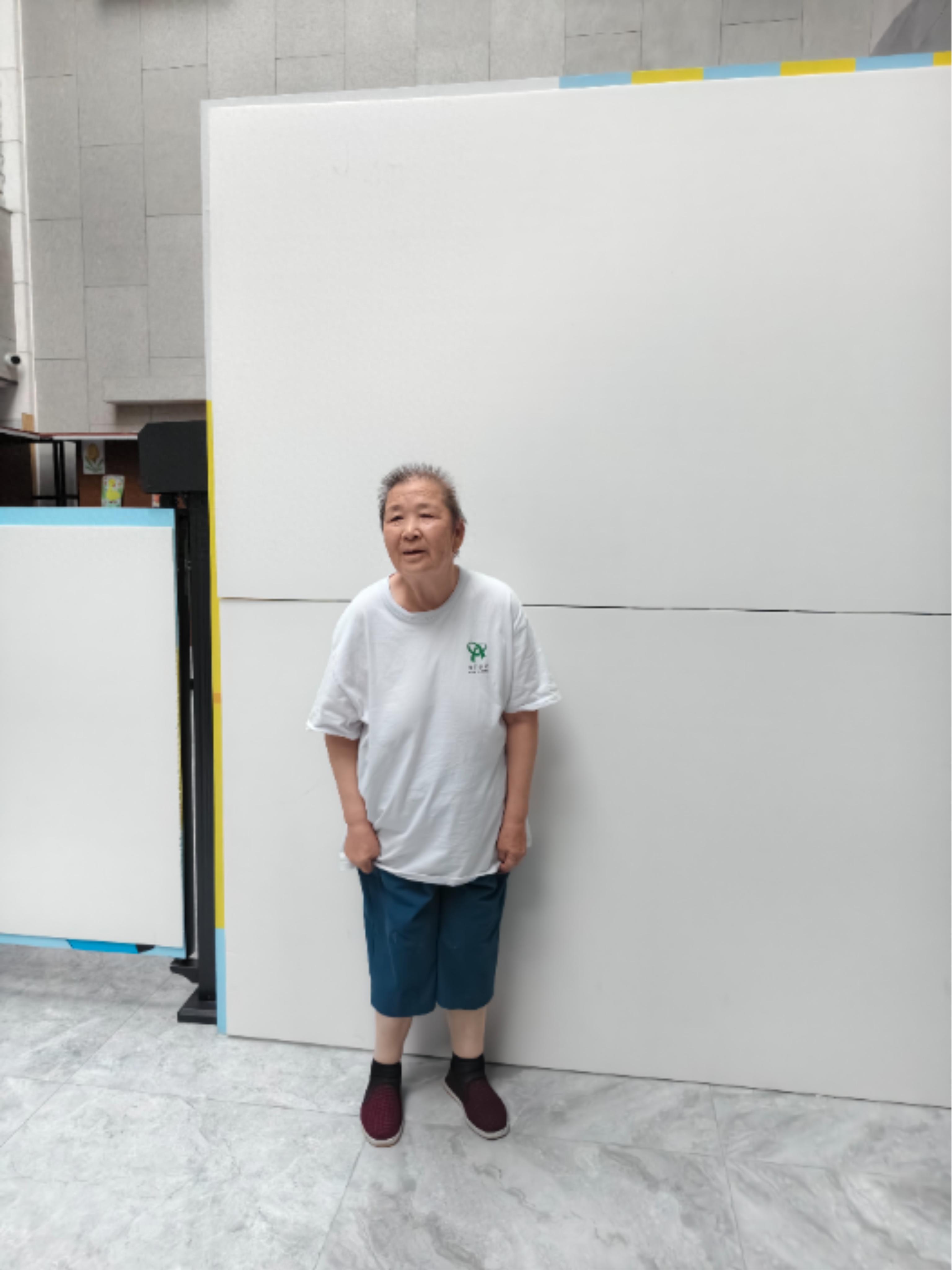 走失者照片 乌鲁木齐市寻亲：六旬老太被救助，自...