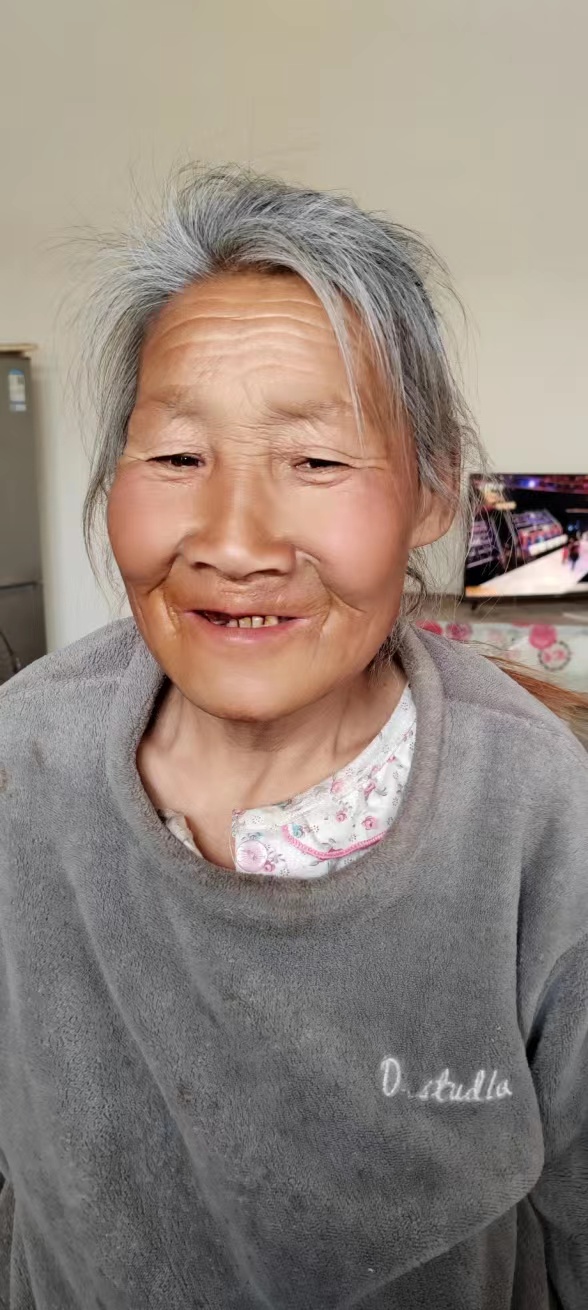 走失者照片 中卫寻亲：五旬女子被救助，自述叫海...