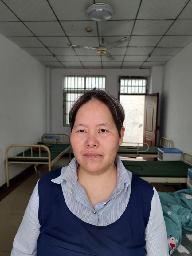 走失者照片 南阳寻亲：五旬女子被救助，穿蓝色上...