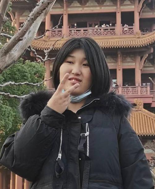 走失者照片 郑州急寻：19岁少女走失，患智力障...