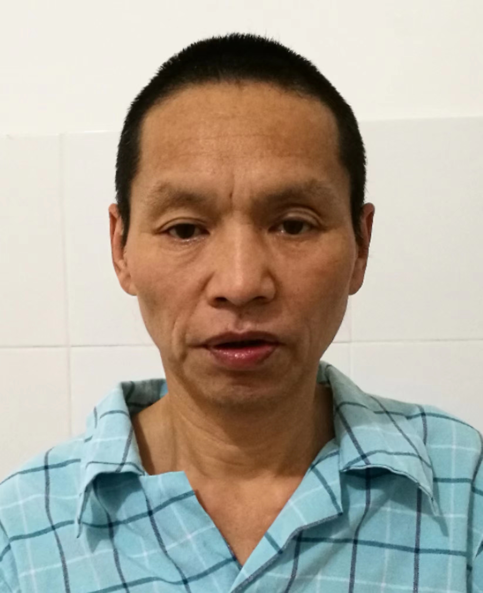 走失者照片 广州寻亲：五旬男子被救助，自述叫江...