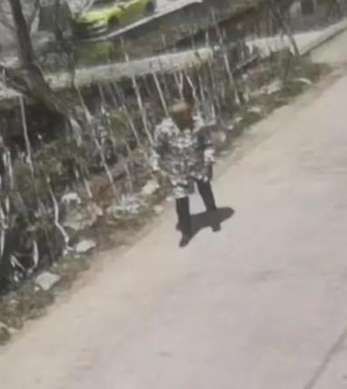 走失者照片 南通急寻：七旬老人走失，穿迷彩上衣...