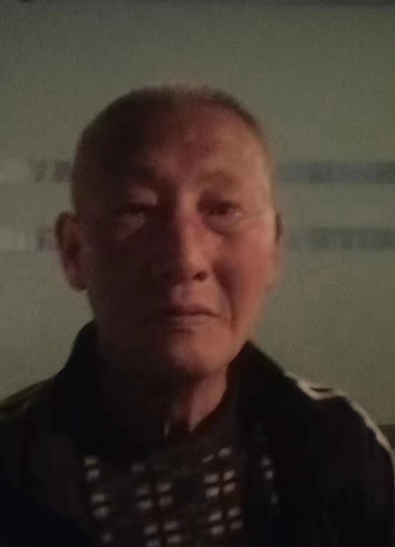 走失者照片 沈阳寻人：七旬老人失联，穿黑色运动...