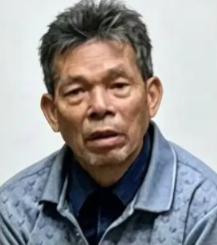 走失者照片 漳州市寻人：七旬老人走失，穿白色格...