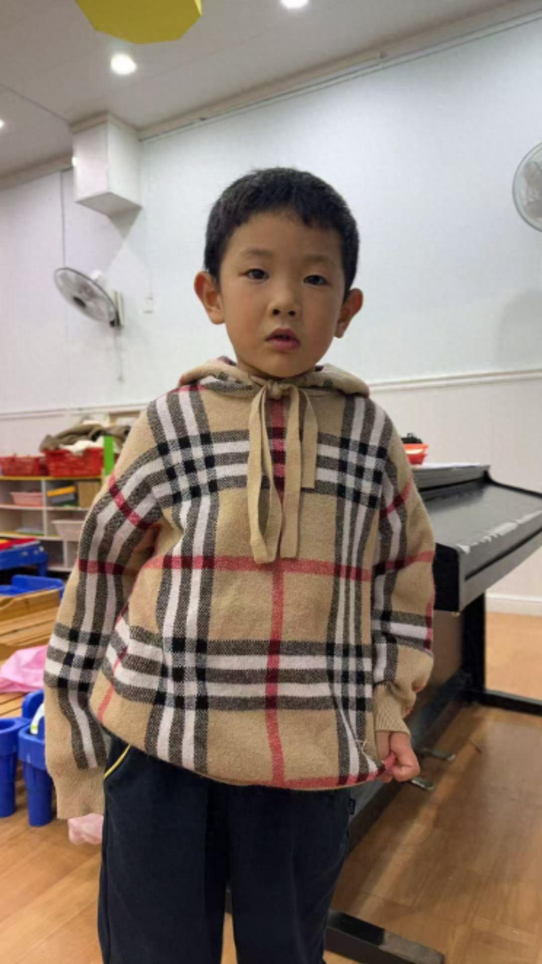 走失者照片 重庆市寻亲：6岁男孩被救助，身体健...