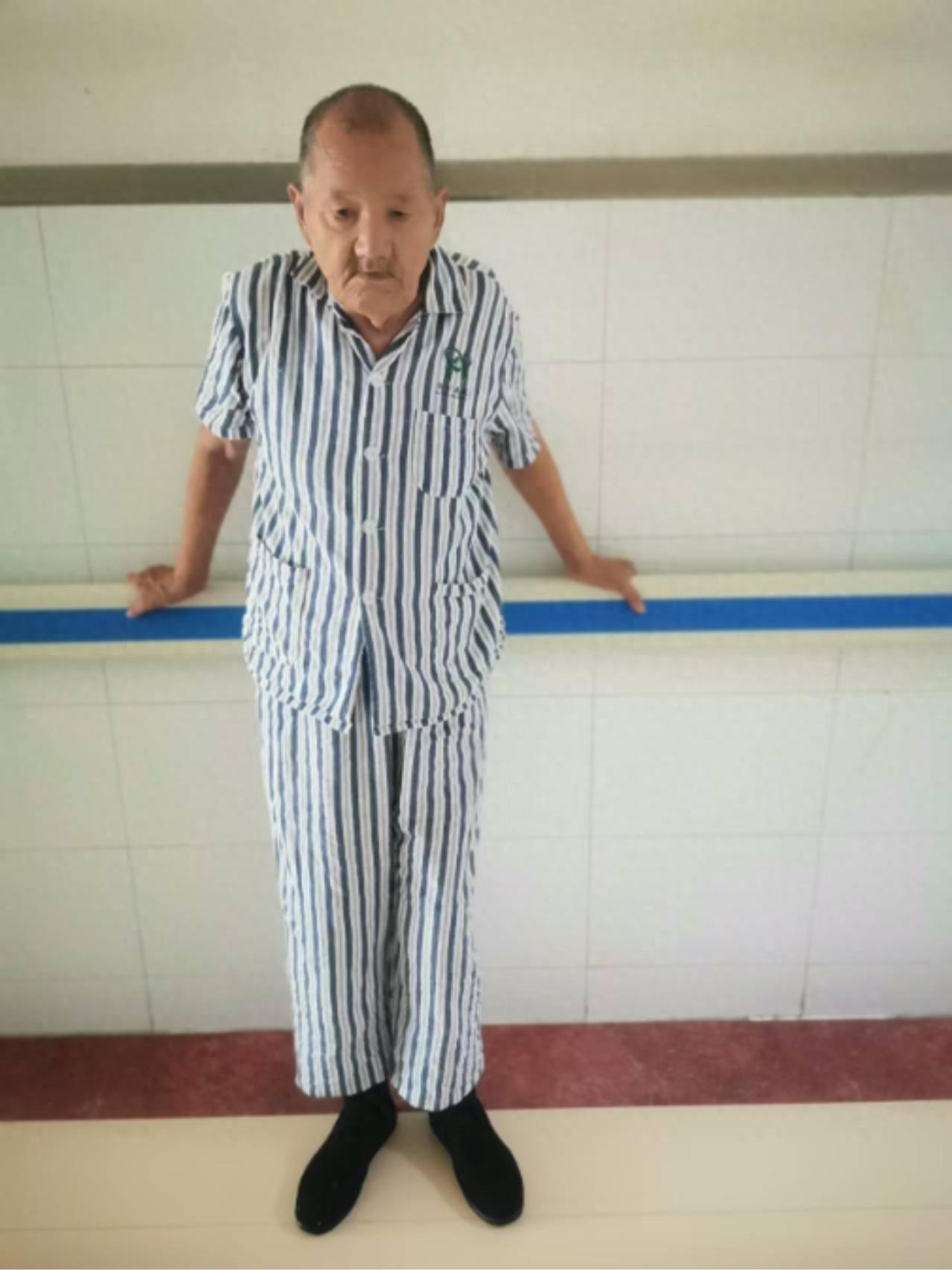 走失者照片 乌鲁木齐市寻亲：五旬男子被救助，自...