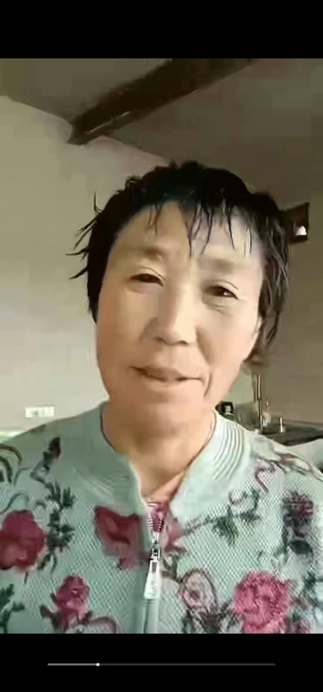 走失者照片 紧急寻人：定西六旬老太走失，穿蓝色...