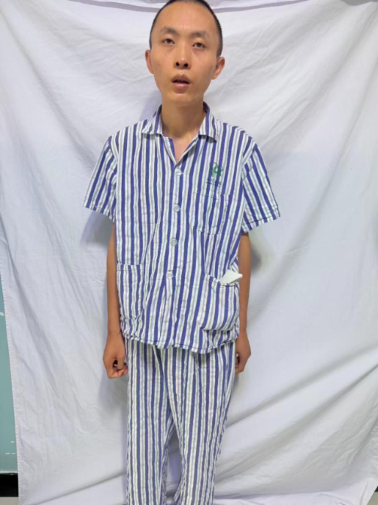 走失者照片 乌鲁木齐市寻亲：青年男子被救助，自...