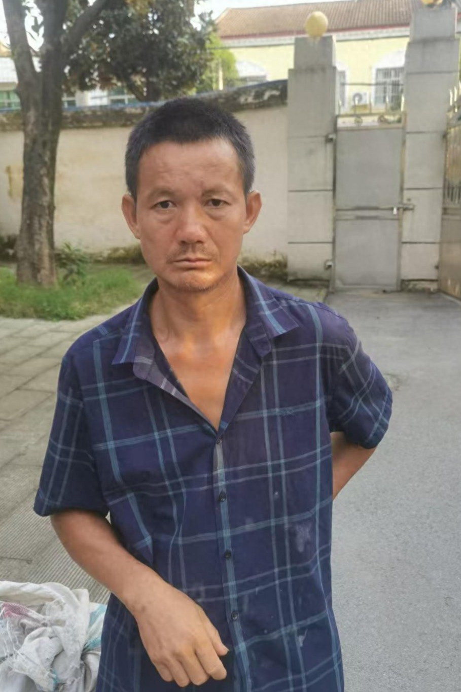 走失者照片 襄阳市宜城市寻亲：中年男子被救助，...