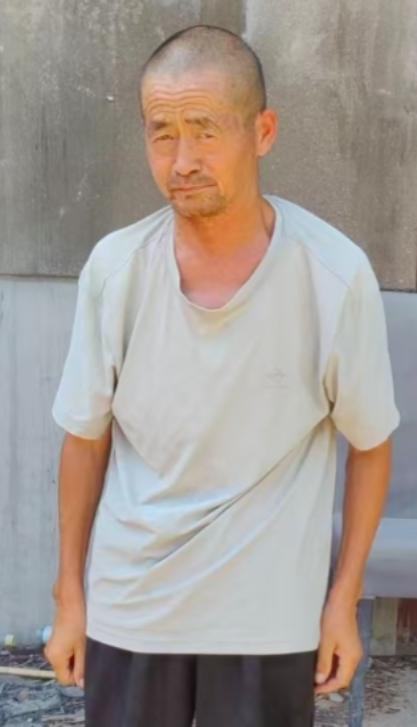 走失者照片 西安市寻人：五旬男子走失，患智力障...