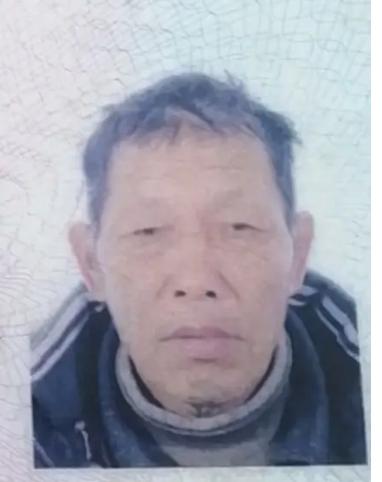 走失者照片 岳阳寻人：八旬老人走失，穿蓝色外套...