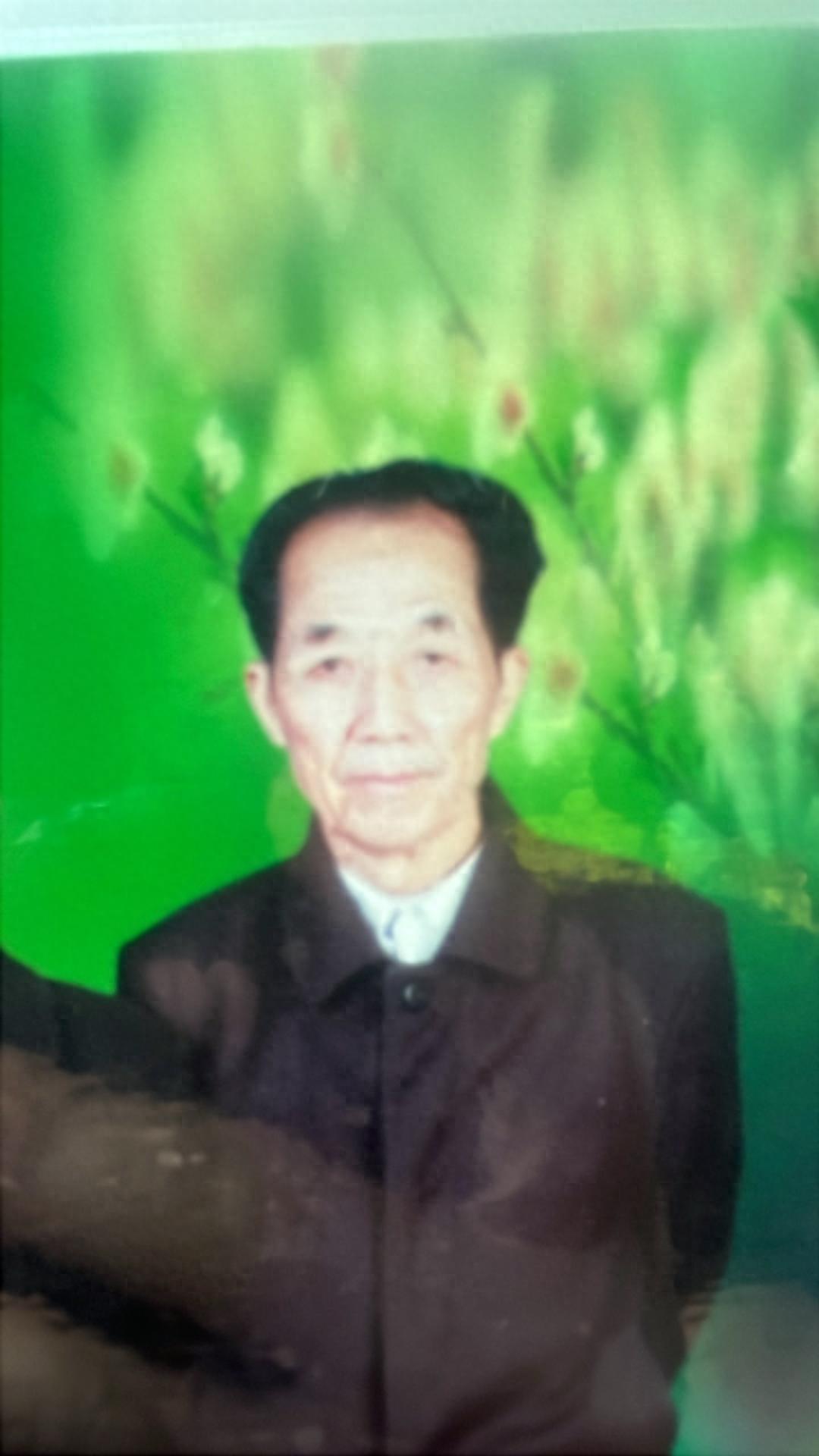 走失者照片 岳阳市寻人：八旬老人走失，穿白色短...