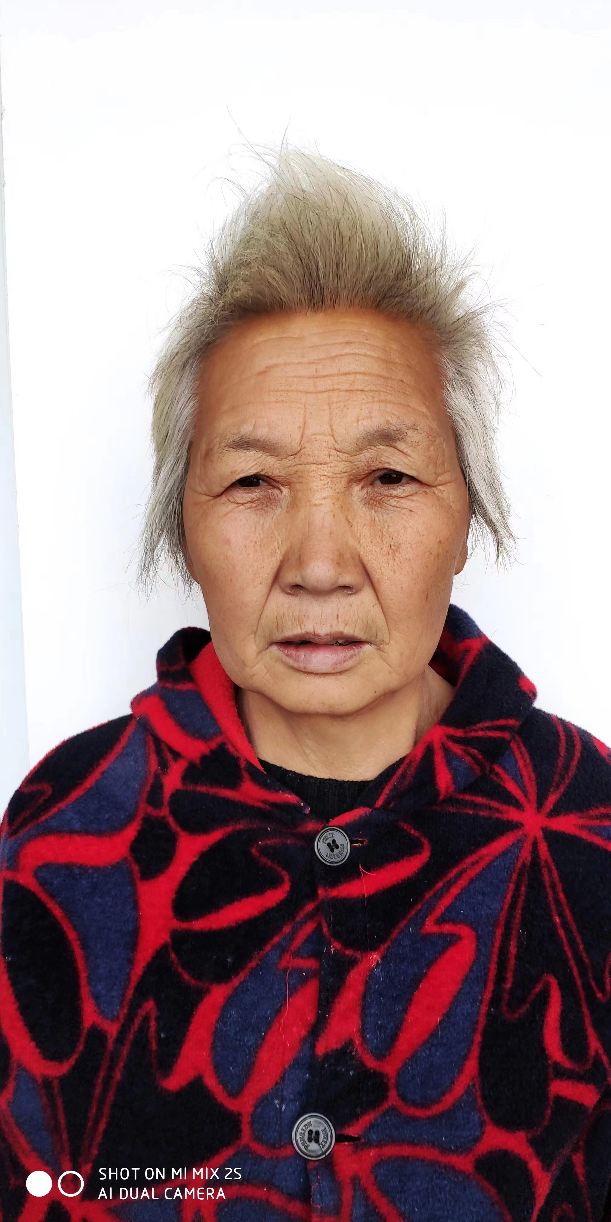 走失者照片 南阳西峡县寻亲：六旬老太被救助，高...