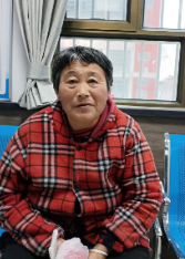 走失者照片 乌鲁木齐寻亲：六旬老太被救助，穿花...
