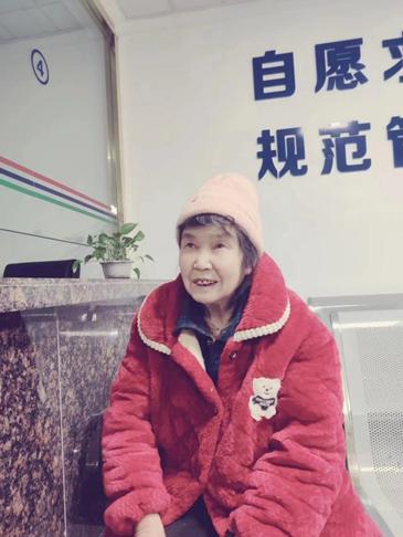 走失者照片 资阳寻亲：七旬老太被救助，自述叫邹...