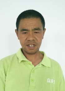 走失者照片 张家口寻亲：中年男子被救助多年，穿...