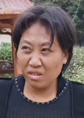 走失者照片 玉林寻亲：中年女子被救助，穿黑色长...