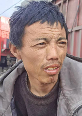 走失者照片 宿州寻亲：中年男子被救助，穿黑色连...