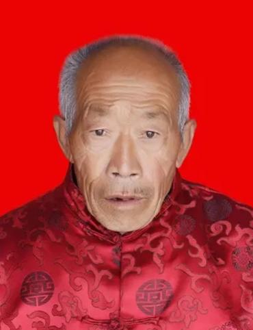 走失者照片 东营急寻：七旬老人失联，穿藕色毛衣...