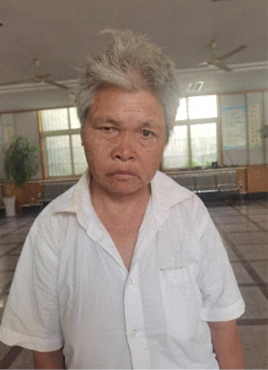 走失者照片 临沂市寻亲：六旬老太被救助，高1米...