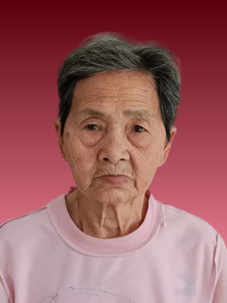 走失者照片 紧急寻人！贺州八旬老太走失，戴红色...