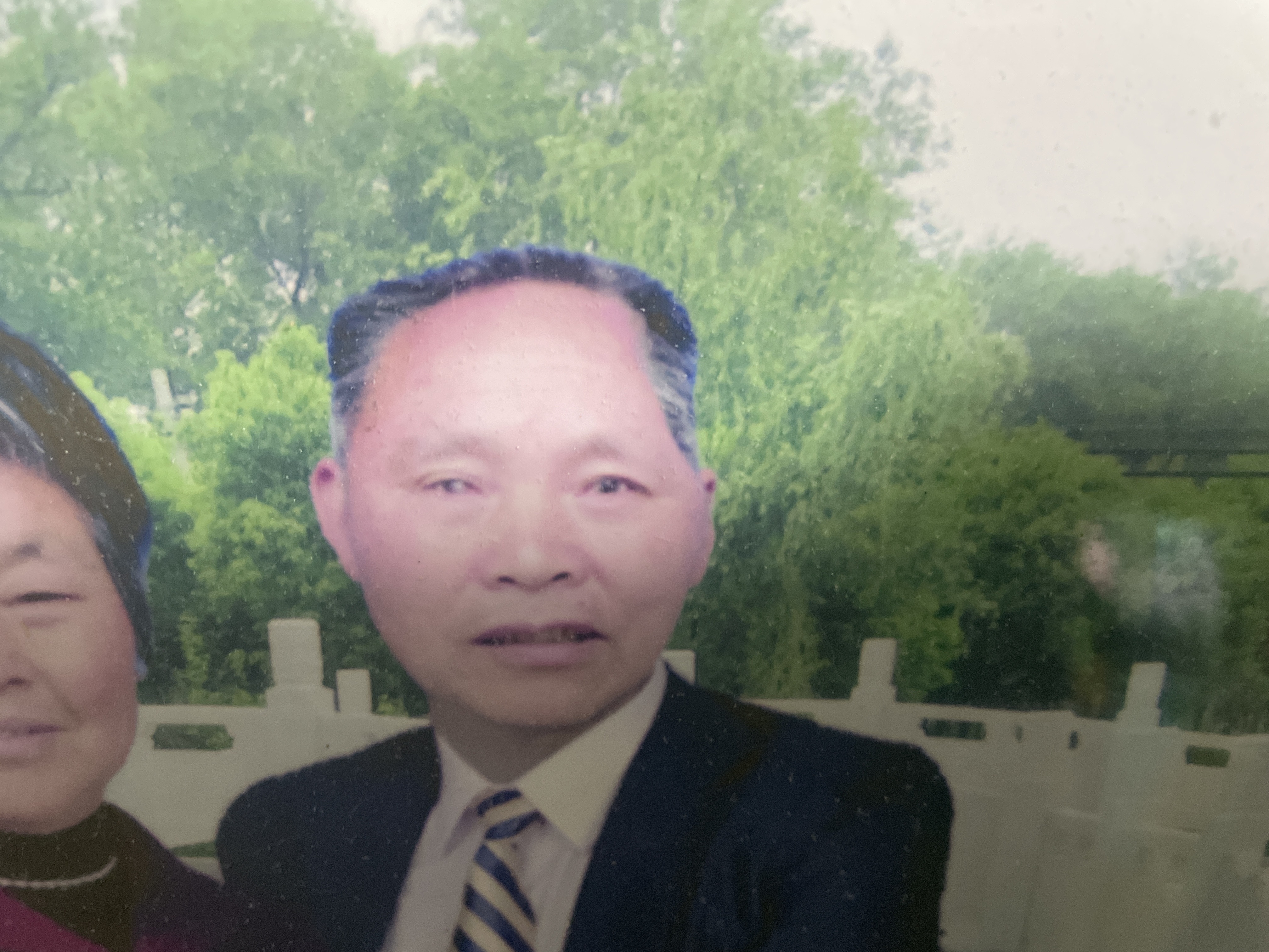 走失者照片 南通如皋急寻：七旬老人失联，穿黑色...