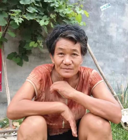 走失者照片 商丘急寻：六旬老太走失，患精神障碍...