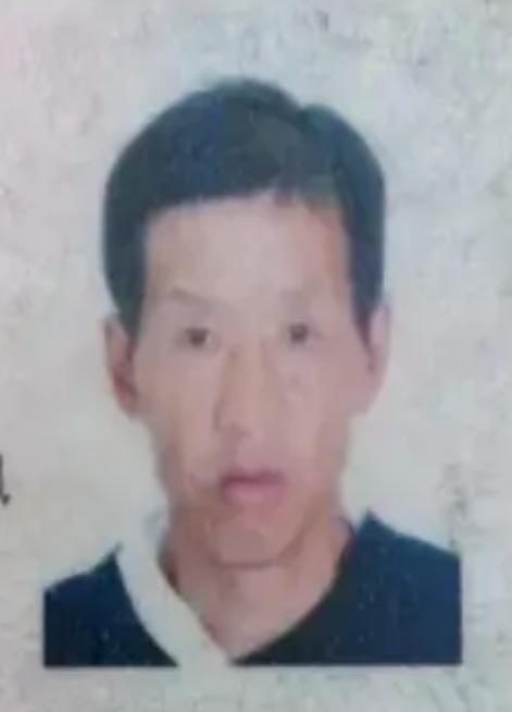 走失者照片 阜阳急寻：六旬老人走失，患脑出血后...