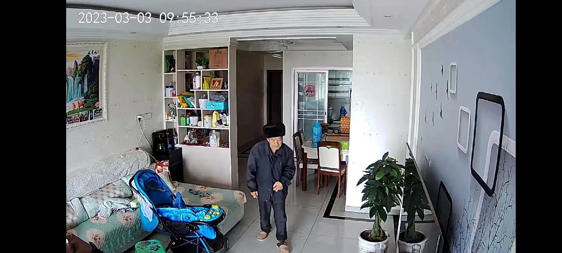 走失者照片 泸州急寻：八旬老人失联，穿藏蓝色衣...