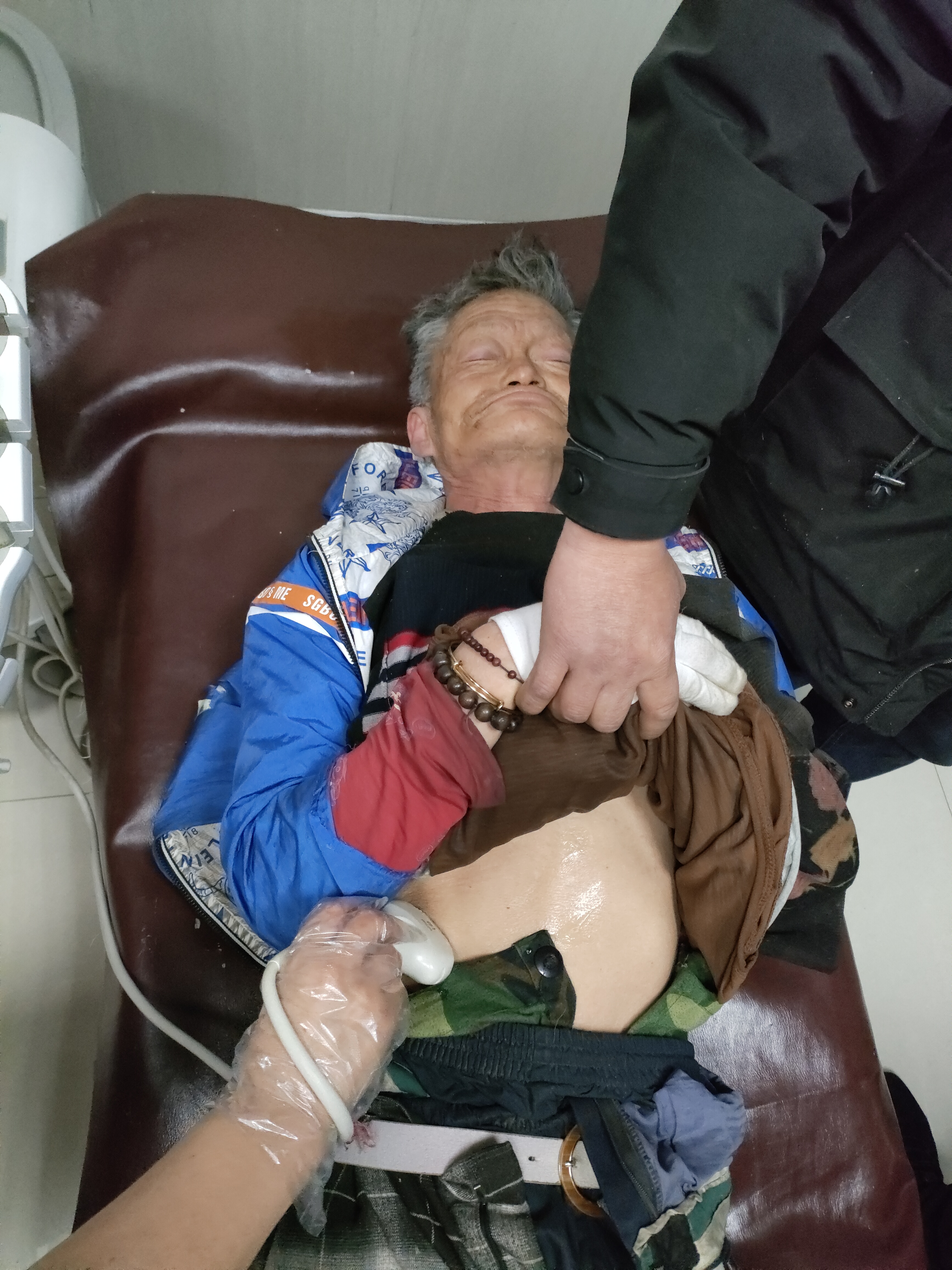 走失者照片 伤者寻亲：延安六旬老人遭遇车祸被送...