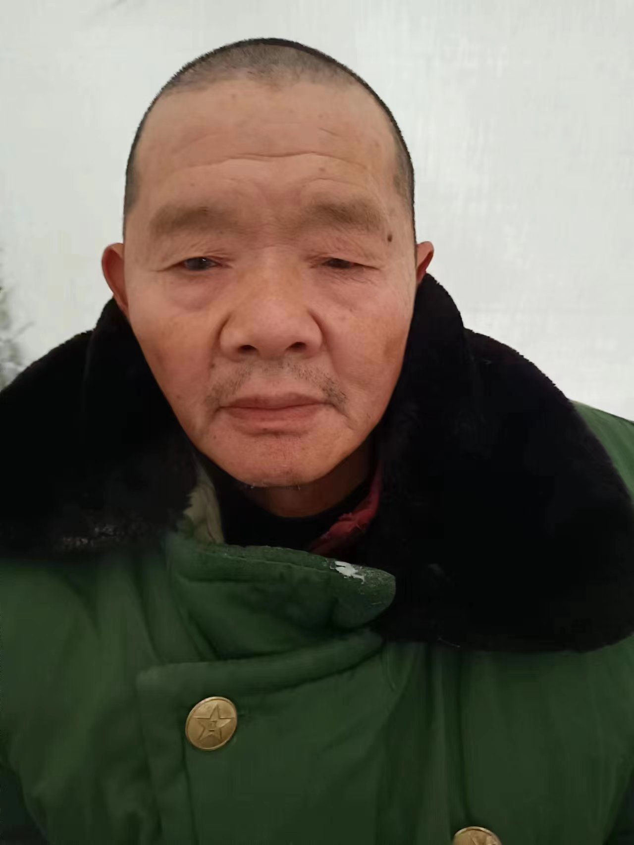 走失者照片 盐城寻亲：六旬老人被救助，不说话，...