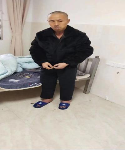 走失者照片 河池寻亲：五旬男子被救助，衣着脏乱...