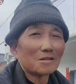 走失者照片 周口急寻：七旬老人走失，穿毛衣、黑...