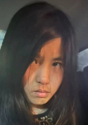 走失者照片 烟台寻亲：青年女子被救助，穿黑色上...