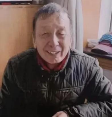 走失者照片 紧急寻人：郑州六旬老人走失，穿军绿...
